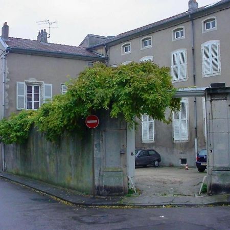 Appartement Historique Au Centre De Toul, Proche Cathedrale, Tous Services Inclus - Fr-1-584-74 Exteriör bild